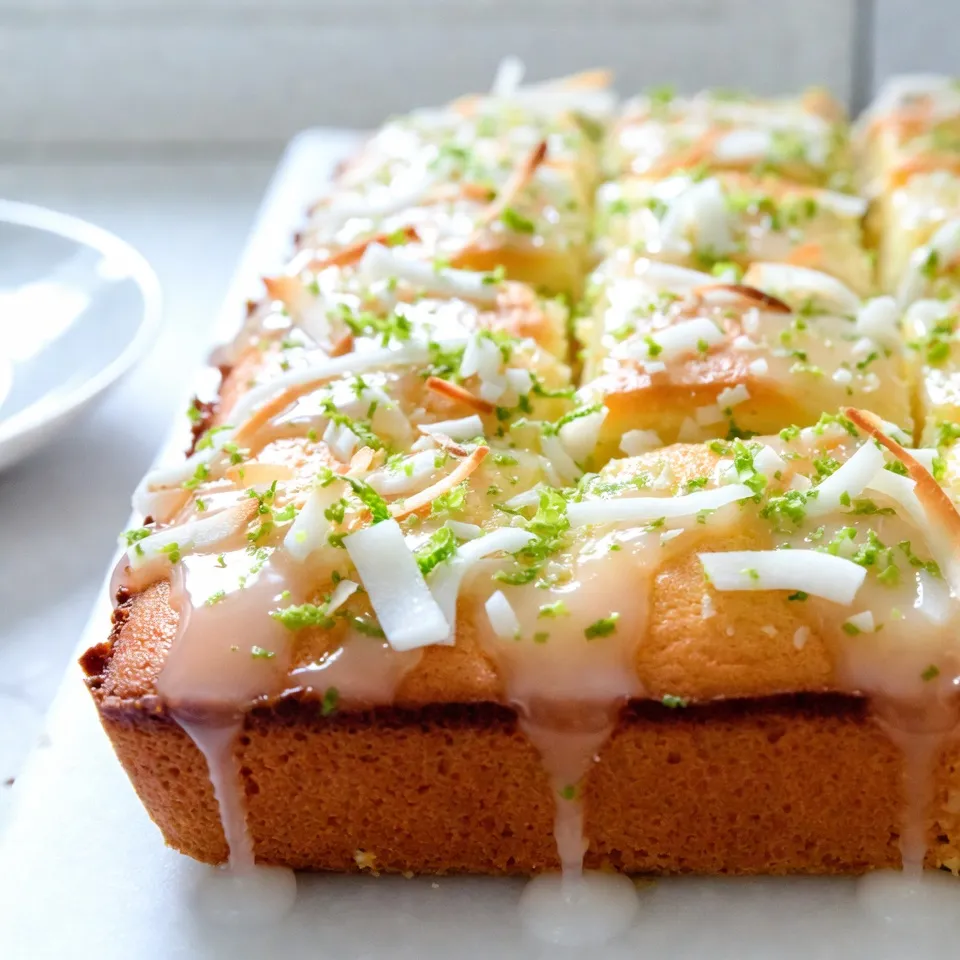 Coconut Lime Sheet Cake Einfaches und Köstliches Rezept